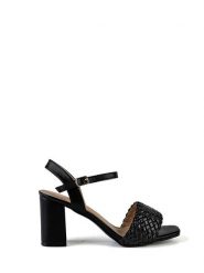 Musk Sandały w kolorze czarnym rozmiar: 40. Czarne sandały MUSK, bez wzorów, z materiału, z otwartym noskiem, bez obcasa, na koturnie, bez zapięcia. Za 78.47 zł.