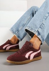 Bordowe Sneakersy Tenisówki z Geometrycznym Motywem Amotheira. Czerwone trampki Renee, bez wzorów, z jeansu, klasyczne, bez zapięcia. W wyprzedaży za 67.99 zł.