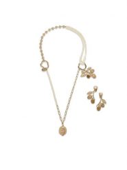 Weekend Max Mara Zestaw naszyjnik i kolczyki 2615751104650 Złoty. Żółte kolczyki Weekend Max Mara, metalowe. Za 829.99 zł.