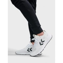 Buty do treningu biegowego Hummel Reach Flex. Białe buty treningowe Hummel, bez wzorów, bez zapięcia, na fitness i siłownię. Za 353.00 zł.