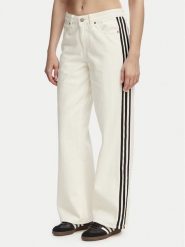 Adidas Jeansy Firebird KD2895 Beżowy Loose Fit. Brązowe jeansy adidas, bez wzorów, z bawełny. Za 439.99 zł.