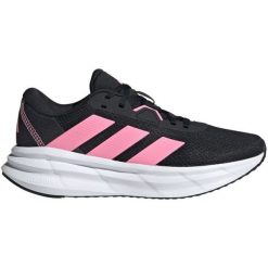 Buty adidas Galaxy 7 Running ID8763 czarne. Czarne buty do biegania bez wzorów, z gumy, bez zapięcia, do biegania. Za 319.61 zł.