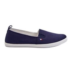 Tenisówki Trampki Slip-On Damskie Granatowe Adrancia niebieskie. Niebieskie trampki bez wzorów, sportowe, bez zapięcia. Za 92.80 zł.