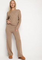 Ciemnobeżowy Dzianinowy Komplet z Wełną i Bawełną Sweter z Tłoczonym Wzorem i Spodnie Otivra. Brązowe swetry Born2be, bez wzorów, z bawełny, klasyczne, bez ramiączek. Za 119.99 zł.