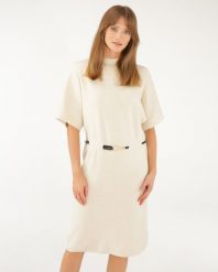 Dzianinowa sukienka z paskiem. Sukienki Unisono, s, bez wzorów, z dzianiny, bez kołnierzyka, bez ramiączek, mini. Za 249.00 zł.