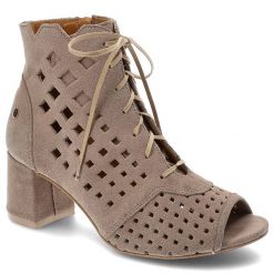 Beżowe Botki Maciejka Wygodne Skórzane Buty Damskie. Brązowe botki Maciejka, w ażurowe wzory, ze skóry, eleganckie, bez obcasa, na obcasie, bez zapięcia. Za 379.00 zł.
