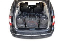Torby Do Bagażnika Lancia Voyager 2011-2016 7Szt Kjust. Czarne torby podróżne KJUST, bez wzorów, z kauczuku. Za 2,107.00 zł.
