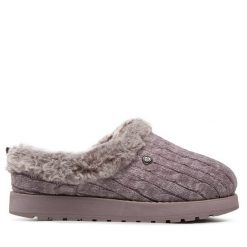 Kapcie Skechers. Fioletowe kapcie Skechers, bez wzorów. Za 219.99 zł.