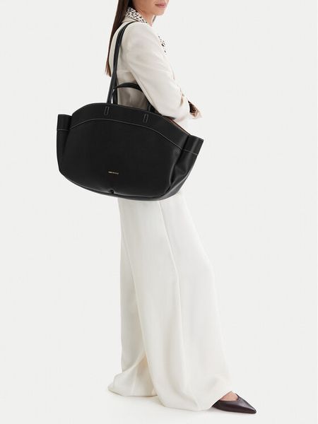 GINO ROSSI Torebka C-LDA8548 Czarny. Czarne shopper bag Gino Rossi, bez wzorów, z materiału, bez dodatków. Za 279.99 zł.