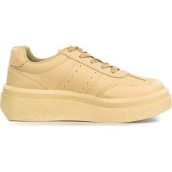 Tenisówki na platformie jednokolorowe khaki-41. Brązowe trampki Estetino, bez wzorów, bez zapięcia. Za 96.10 zł.