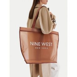 Torebka Nine West. Brązowe torebki klasyczne Nine West, bez wzorów, bez dodatków. Za 79.99 zł.