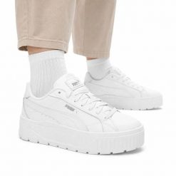 Buty damskie sneakersy sportowe Puma KARMEN II. Białe buty treningowe Puma, bez wzorów, z dresówki, bez zapięcia, trekkingowe. Za 229.00 zł.