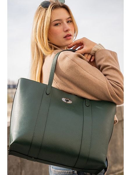 Maison héritage PARIS Skórzany shopper bag "Elis" w kolorze ciemnozielonym - 41 x 30 x 10 cm rozmiar: onesize. Zielone shopper bag maison héritage PARIS, bez wzorów, z materiału, na ramię, bez dodatków. Za 342.60 zł.