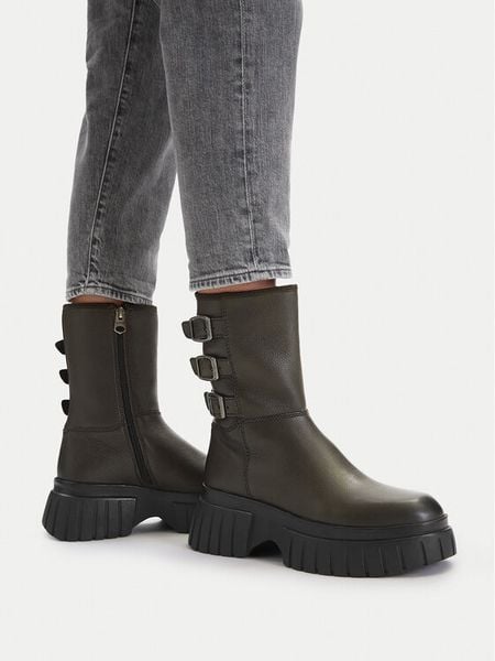 G-Star Raw Botki CEO-WI33-CS555-KIWI-13 Zielony. Zielone botki G-Star, bez wzorów, ze skóry, retro, bez obcasa, na płaskiej podeszwie, bez zapięcia. Za 393.99 zł.