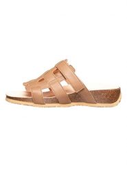 Think! Skórzane klapki "Mizzi" w kolorze beżowym rozmiar: 39. Brązowe klapki Think!, bez wzorów, klasyczne, z otwartym noskiem, bez obcasa, bez zapięcia. Za 143.22 zł.