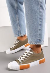 Zielone Trampki Castite. Zielone trampki Born2be, z aplikacjami, z gumy, przed kostkę, bez zapięcia. W wyprzedaży za 55.24 zł.