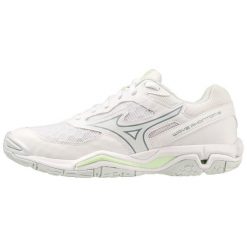 Buty halowe do piłki ręcznej Mizuno Wave Phantom 3. Białe buty do biegania Mizuno, bez wzorów, z materiału, bez zapięcia, do biegania, mizuno wave. Za 399.99 zł.