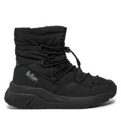 Śniegowce Lee Cooper. Czarne śniegowce Lee Cooper, bez wzorów, bez zapięcia. Za 259.99 zł.