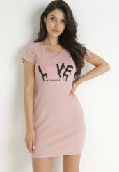 Różowa Bawełniana Sukienka T-shirtowa z Napisem Avera. Czerwone sukienki Born2be, m, bez wzorów, z bawełny, bez kołnierzyka, bez ramiączek, mini. Za 89.99 zł.