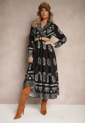 Czarna Sukienka z Wiskozą i Kopertowym Dekoltem Mirilaine. Czarne sukienki Renee, na co dzień, l, bez wzorów, z wiskozy, eleganckie, bez kołnierzyka, bez ramiączek, kopertowe. W wyprzedaży za 83.99 zł.