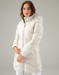 Pikowana kurtka. Kurtki Unisono, s, bez wzorów, bez kaptura. Za 299.00 zł.