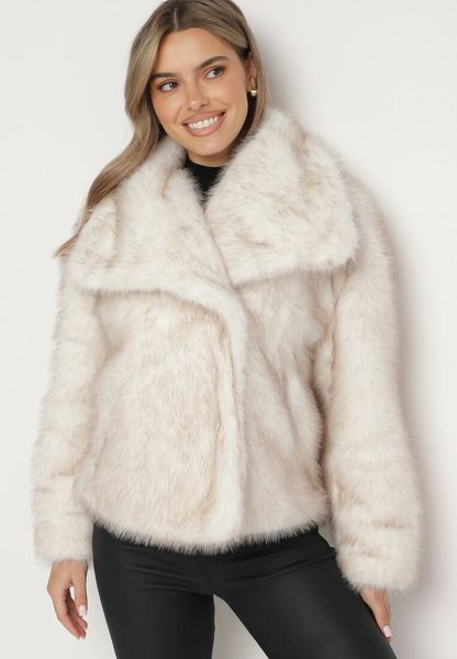 Jasnobeżowa Kurtka Futerko z Szerokim Kołnierzem Vertilira. Brązowe kurtki Born2be, m, bez wzorów, z futra, eleganckie, bez kaptura. Za 259.99 zł.