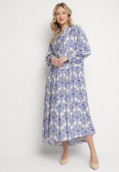 Niebieska Rozkloszowana Sukienka z Wiskozy w Ornamentalny Wzór Gonavina. Niebieskie sukienki Born2be, na co dzień, m, bez wzorów, z wiskozy, eleganckie, bez kołnierzyka, bez ramiączek, maxi, kopertowe. W wyprzedaży za 110.49 zł.