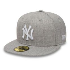 Czapka z daszkiem New Era 59FIFTY New York Yankees Essential 11044974 7 5/8. Szare czapki z daszkiem New Era, bez wzorów. Za 169.00 zł.