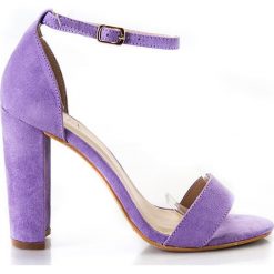 Sandały Fioletowe Z Klamerką (38). Fioletowe sandały Fashion, bez wzorów, z zamszu, bez obcasa, na słupku, bez zapięcia. Za 49.00 zł.