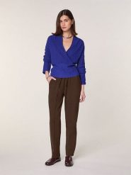 Rodier Wełniany sweter w kolorze niebieskim rozmiar: M. Niebieskie swetry Rodier, m, bez wzorów, z wełny, bez ramiączek. Za 295.99 zł.