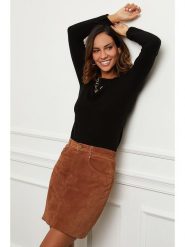 Soft Cashmere Kaszmirowy sweter w kolorze czarnym rozmiar: 34. Czarne swetry Soft Cashmere, bez wzorów, z kaszmiru, klasyczne, bez ramiączek. Za 180.49 zł.