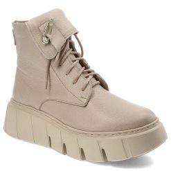 Beżowe Botki Armodo Modne Obuwie Damskie. Brązowe botki Armodo, bez wzorów, z materiału, eleganckie, za kolano, bez obcasa, bez zapięcia. Za 369.00 zł.