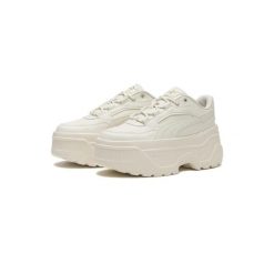 Buty sportowe damskie Puma Karmen X tra. Białe buty do biegania Puma, bez wzorów, ze skóry ekologicznej, bez zapięcia, do biegania. Za 490.00 zł.