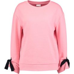 Vila VISENTA Bluza peony/dark navy/black. Czerwone bluzy bez kaptura Vila, z bawełny. W wyprzedaży za 135.20 zł.