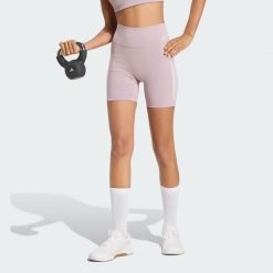 Krótkie legginsy Optime Workout 3-Stripes. Czerwone legginsy adidas, bez wzorów, z lycry, z podwyższonym stanem, na fitness i siłownię. Za 199.00 zł.