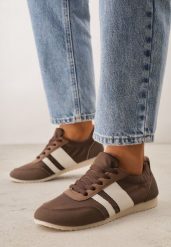 Brązowe Sneakersy Kultowe Tenisówki z Marszczeniem przy Pięcie Rhodophine. Brązowe trampki Born2be, bez wzorów, z jeansu, eleganckie, bez zapięcia. Za 109.99 zł.