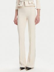 Elisabetta Franchi Spodnie materiałowe PA-084-51E2 Écru Regular Fit. Spodnie materiałowe Elisabetta Franchi, bez wzorów, z materiału. Za 1,239.00 zł.