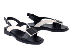 MACIEJKA K7478-01/00-1 czarny+beż, sandały damskie. Czarne sandały Maciejka, bez wzorów, z gumy, bez obcasa, bez zapięcia. Za 229.42 zł.
