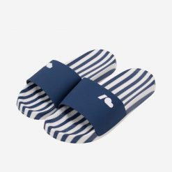 Klapki Kubota Basenowe Basic Print Granatowe. Klapki Kubota, bez wzorów, z dresówki, eleganckie, bez obcasa, bez zapięcia. Za 79.99 zł.