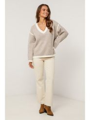 Soft Cashmere Sweter w kolorze szarobrązowym rozmiar: 34/36. Brązowe swetry Soft Cashmere, bez wzorów, klasyczne, bez ramiączek. Za 148.26 zł.