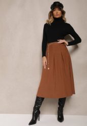 Brązowa Spódnica z Wiskozą o Rozkloszowanym Kroju z Paskiem Łańcuszkiem Lilethra. Brązowe spódnice Renee, na imprezę, l, bez wzorów, z materiału, eleganckie, midi, dopasowane. W wyprzedaży za 99.99 zł.