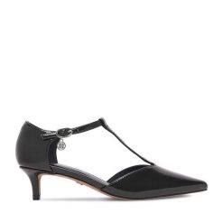 Czółenka Nine West. Czarne czółenka Nine West, bez wzorów, bez obcasa, bez zapięcia. Za 229.99 zł.