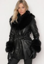 Czarna Taliowana Kurtka z Imitacji Skóry Obszyta Futerkiem Tilista. Czarne kurtki Born2be, l, bez wzorów, z jeansu, eleganckie, bez kaptura. W wyprzedaży za 237.99 zł.