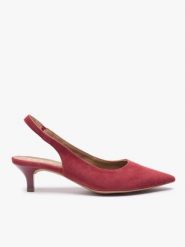 Bordowe czółenka bez pięty slingback. Czerwone czółenka Ryłko, bez wzorów, z gumy, eleganckie, bez obcasa, na obcasie, bez zapięcia. Za 349.99 zł.