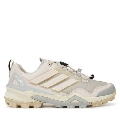 Trekkingi adidas. Czerwone buty trekkingowe adidas, bez zapięcia. Za 419.99 zł.