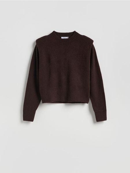 Sweter z poduszkami na ramionach - brązowy. Brązowe swetry Reserved, l, bez wzorów, z dzianiny, bez ramiączek. Za 139.99 zł.