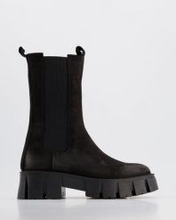 SZTYBLETY DAMSKIE F191 NABUK NERO. Botki Venezia, bez wzorów, z nubiku, bez obcasa, bez zapięcia. Za 439.00 zł.