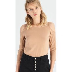 Bluzka cold shoulder - Żółty. Bluzki marki Sinsay. Za 14.99 zł.