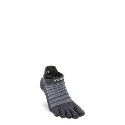 Skarpety merino Injinji Run Lightweight No-Show Wool. Szare skarpetki Injinji, bez wzorów, trekkingowe. Za 85.99 zł.