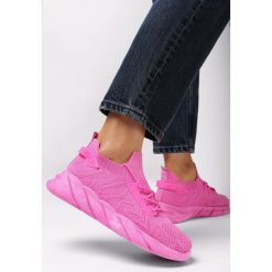 Fuksjowe Buty Sportowe Odocus. Czerwone buty treningowe Born2be, bez wzorów, bez zapięcia, na fitness i siłownię. W wyprzedaży za 71.99 zł.